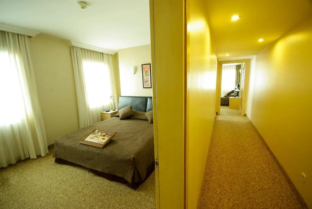 Tempo Residence Gayrettepe 伊斯坦布尔 4*,  土耳其
