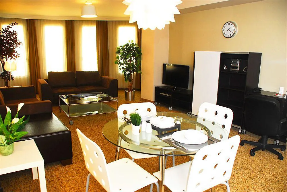 Tempo Residence Gayrettepe 伊斯坦布尔 4*,